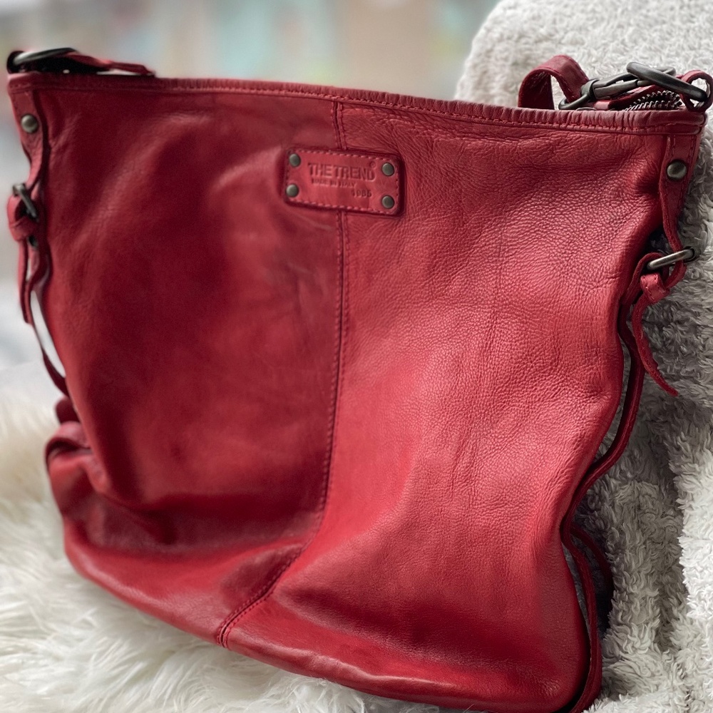 Red “The Trend” Leather Crossbody Purse